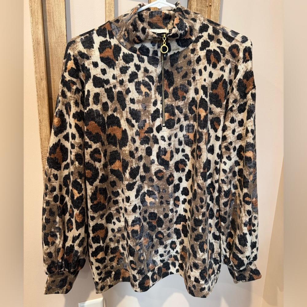 Entro Leopard Print Zip Sweater